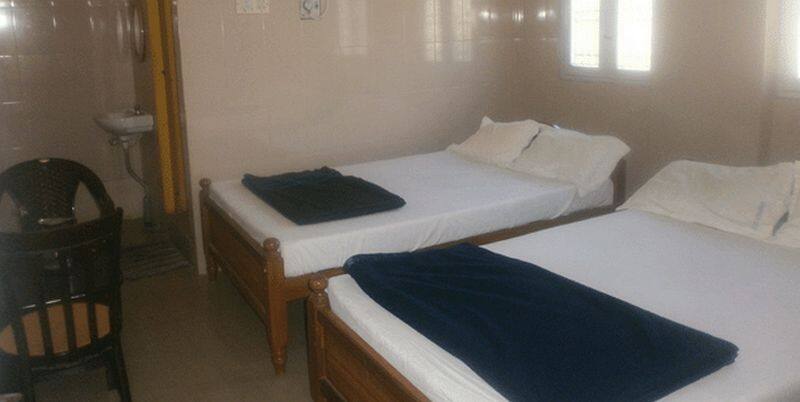 Annamalai Lodge, Tiruchendur 4